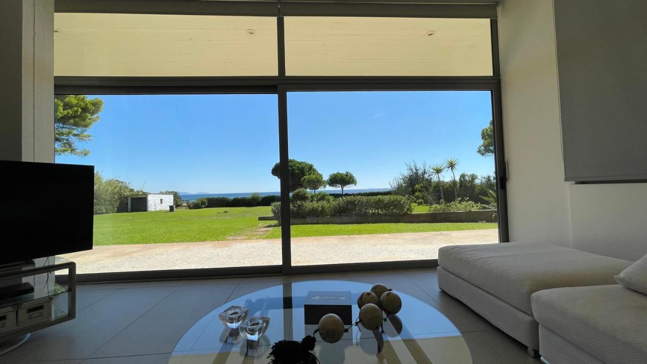 Beachfront Villa Hoopoe Schinias, Marathon Exterior foto